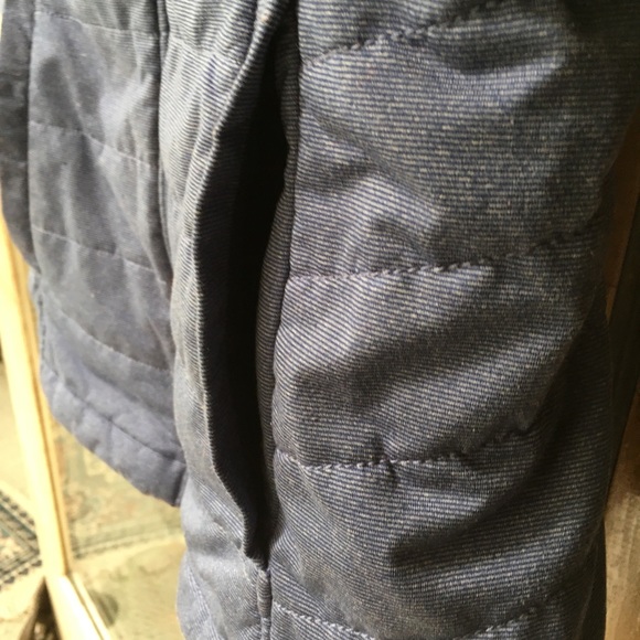 Columbia quilted blue vest. Full zip. Soft. High Collared neck. Size S. - Picture 2 of 6